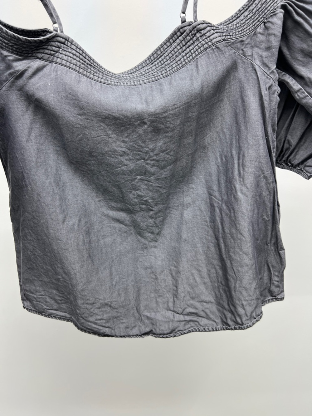 Grey Off-Shoulder Blouse with Adjustable Straps - Picture 3 of 6